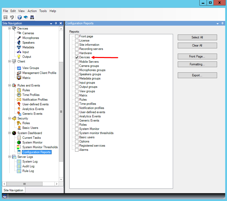 구성 보고서 창에서 장치 확인란을 가리키는 화살표입니다.